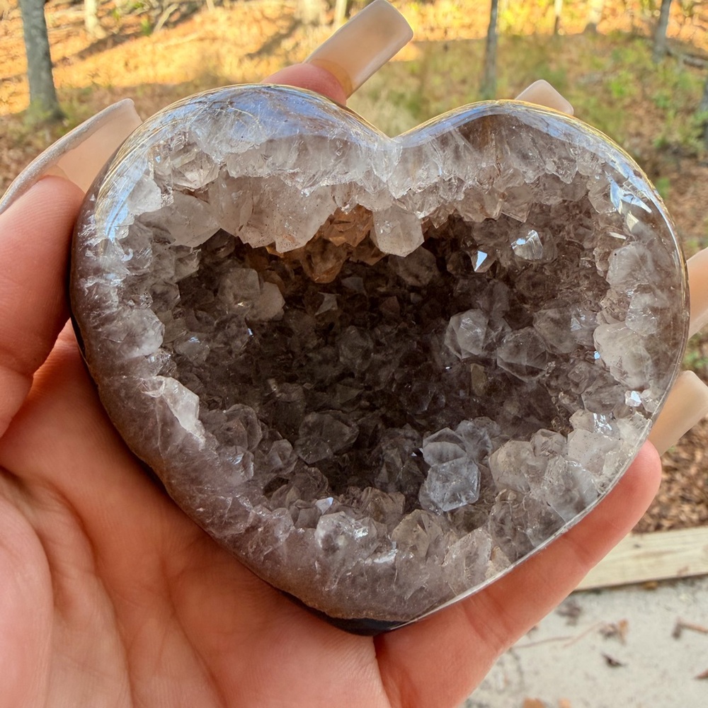Quartz Points Agate Heart •High-Quality  • Stunning Crystal • Uruguay • 0015